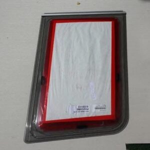 Lunar Lexon caravan front nearside window polyplastic 04.21.550.90.00.53.500